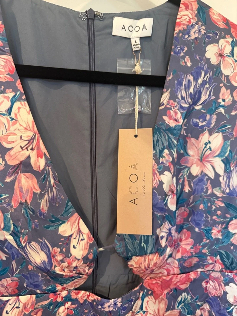 NWT ACOA Floral Mini Dress | Long Sleeve | Twist Front | Keyhole Detail - Picture 2 of 4
